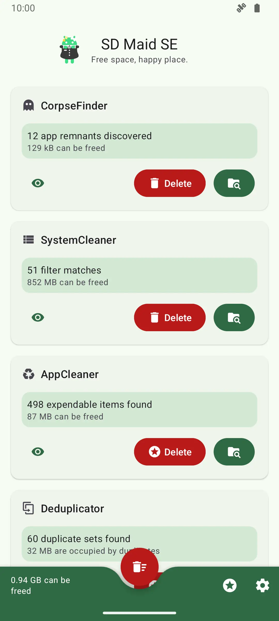 SD Maid SE dashboard listing CorpseFinder, SystemCleaner, AppCleaner and Deduplicator with the space each could free
