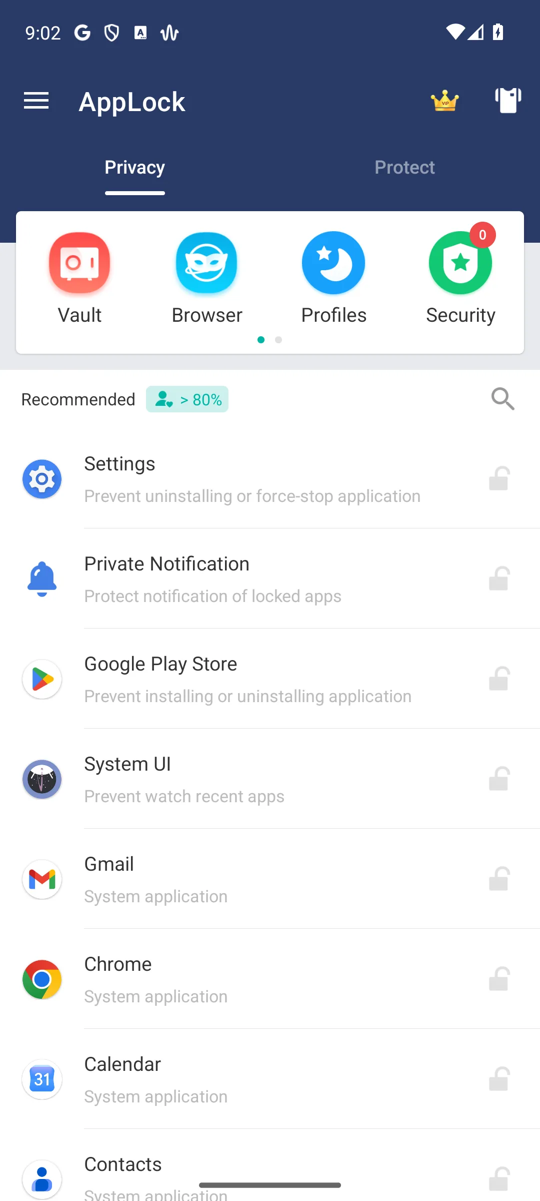 AppLock main list with per-app lock toggles and recommended apps on top