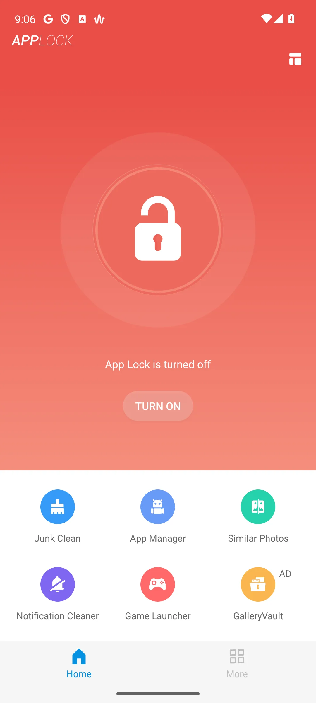 Smart AppLock home screen with lock status and bundled cleanup tools