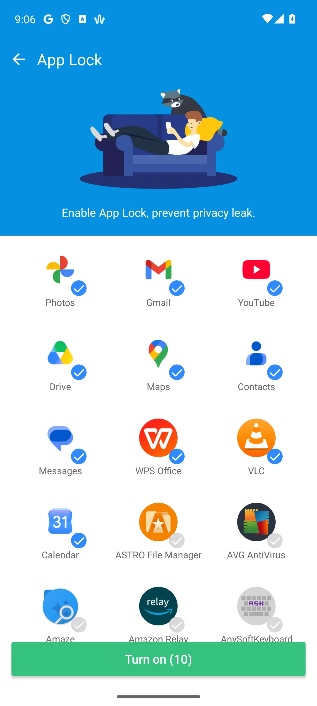 Smart AppLock app picker with sensitive apps pre-selected for locking